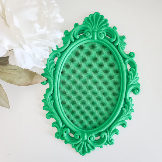 Ornate Oval Cross Stitch Frame, 14-Count Grid, No Hoop Needed (80x55 Stitches)