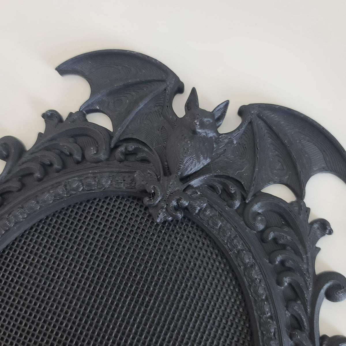 Gothic Bat Cross Stitch Frame, 14 Count Built-In Grid, No Hoop Needed, 82x60 Stitches